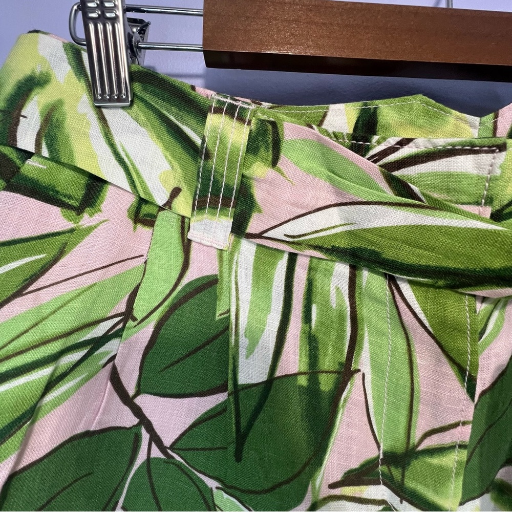 NWT Tommy Bahama Leaves of Green - Tickled Pink Linen Shorts - Size 8 - Picture 3 of 11